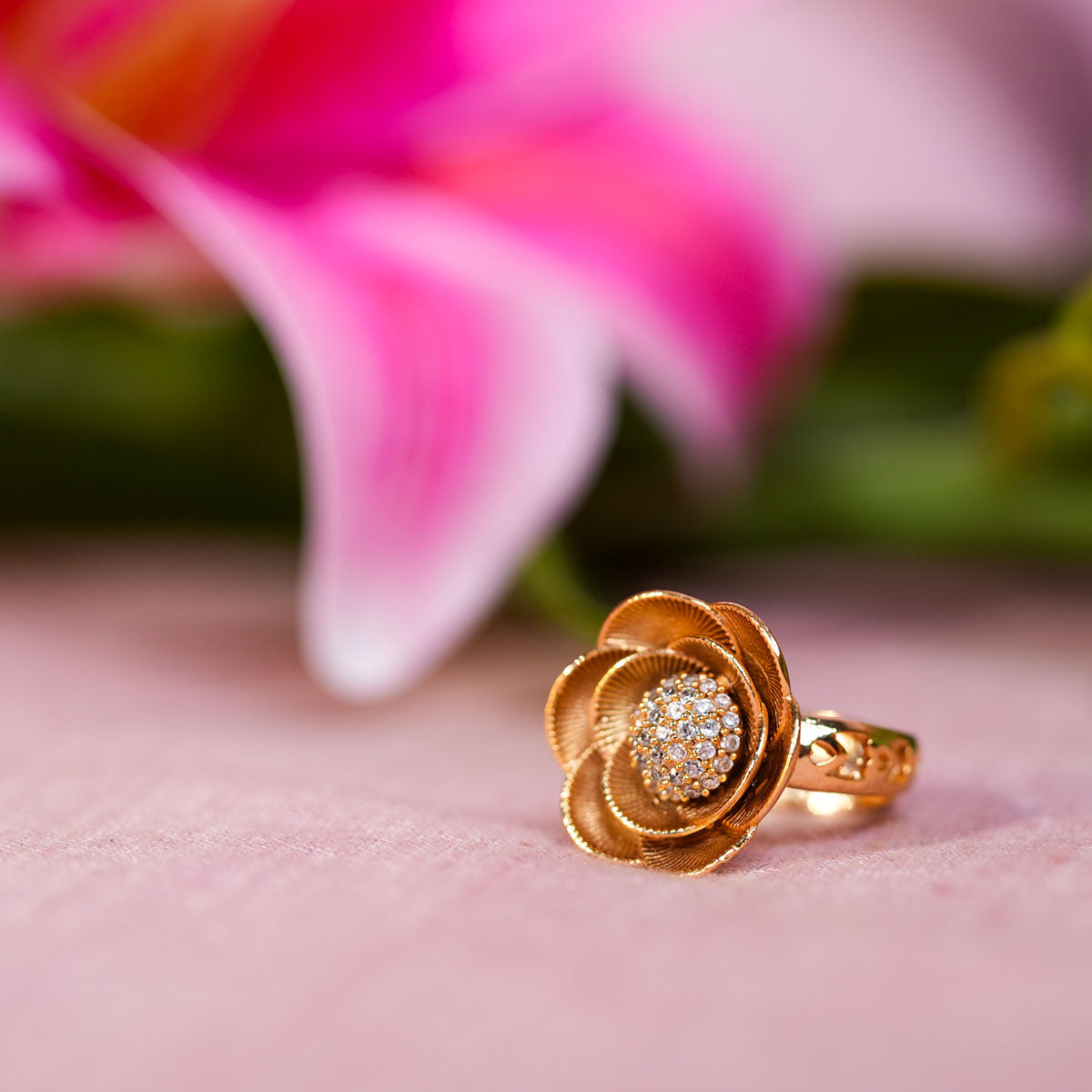 Sunehra Phool Ring (Small)