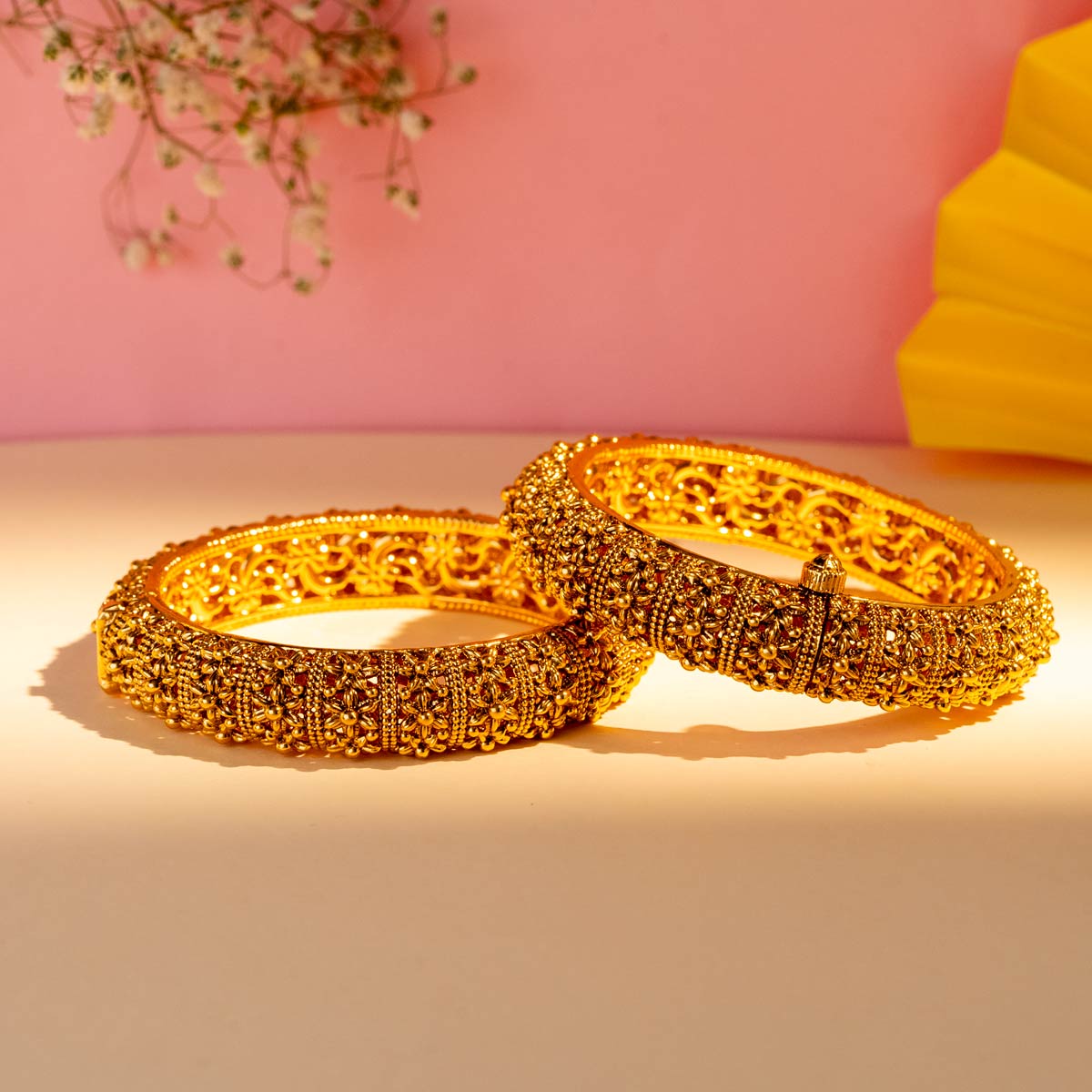 Sunehri Kada Bangle - Single Bangle