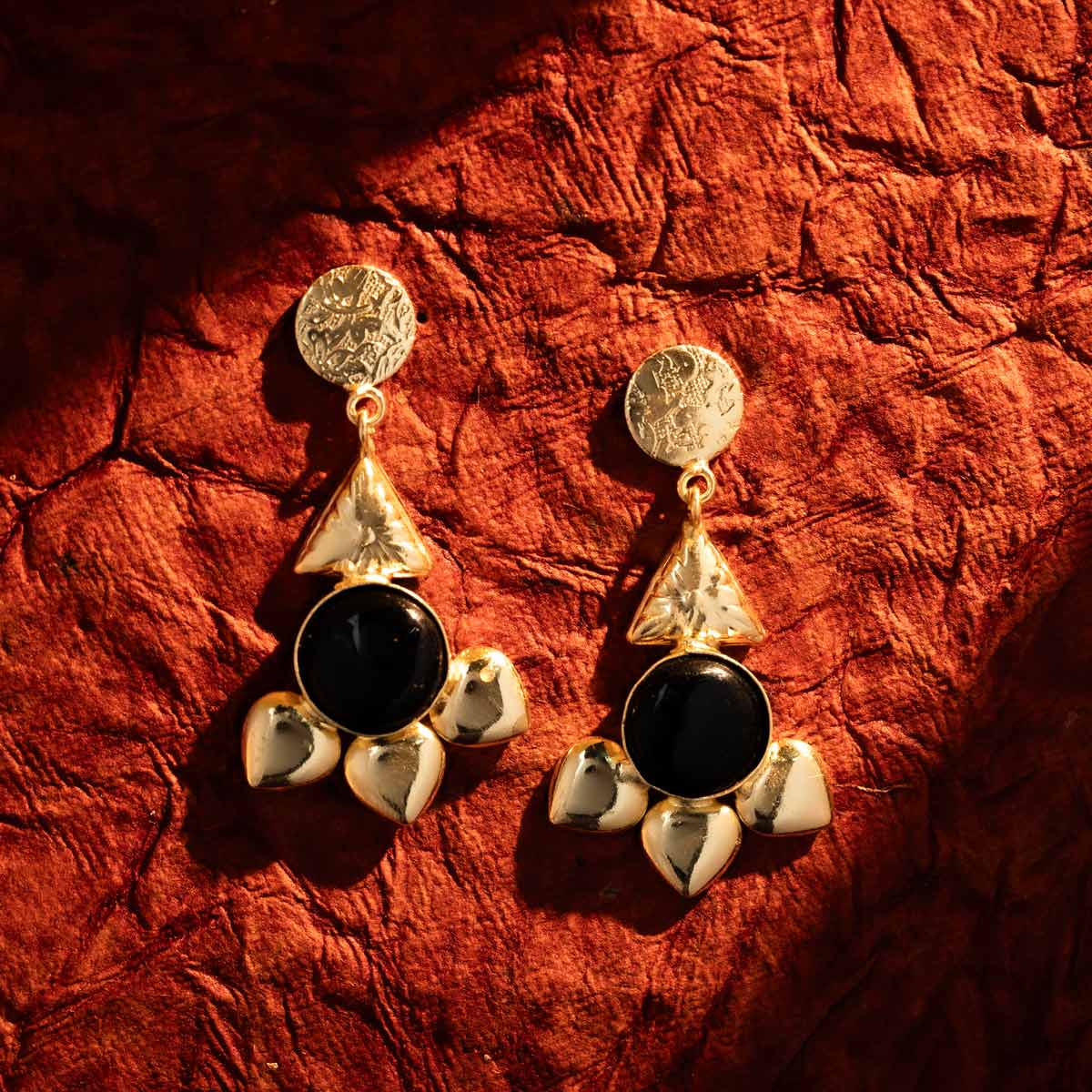 Gold-Plated Black Teardrop Floral Earrings