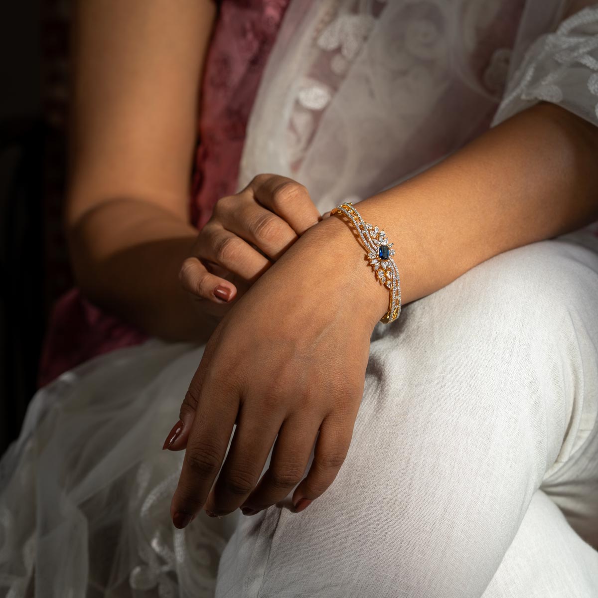 Royal Bangle with Intricate Detailing