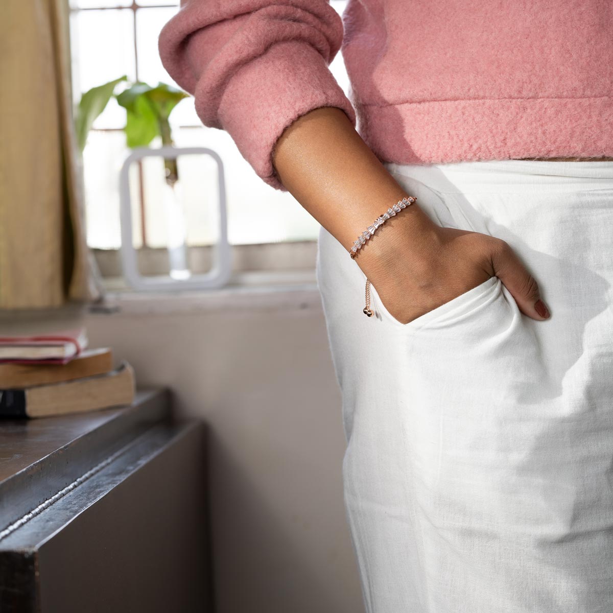 Rose Gold Adjustable Bracelet with Radiant Zircon Accents