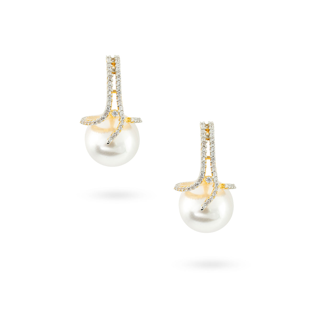 Moti Dhara Earrings