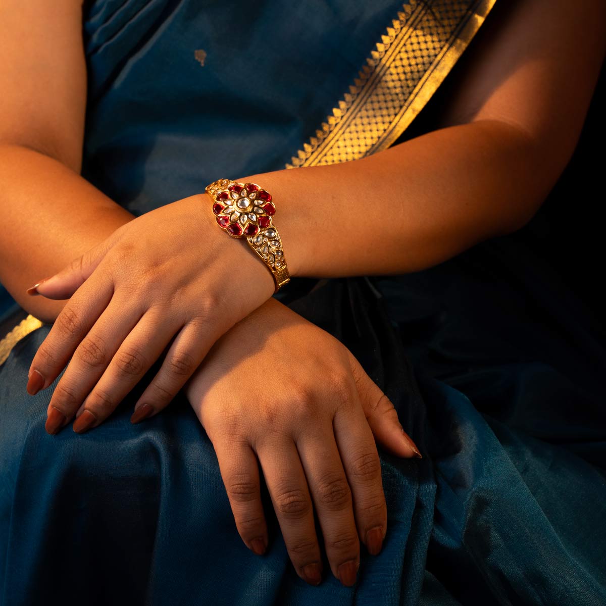 Sampriya Kundan Bangle